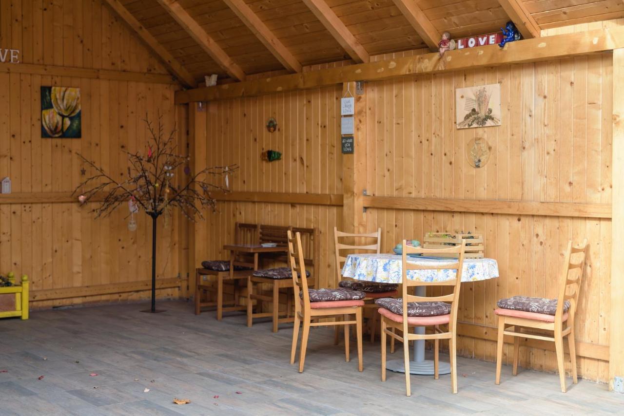 Wooden Attic Apartment Brasov Bagian luar foto